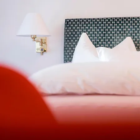 Hotel Wolf 4*