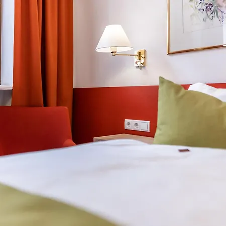 Wolf Hotel 4*