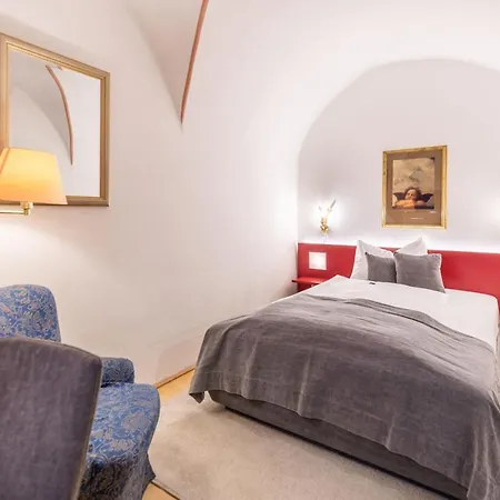 Hotel Wolf 4*
