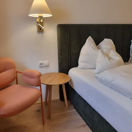 Hotel Wolf 4*